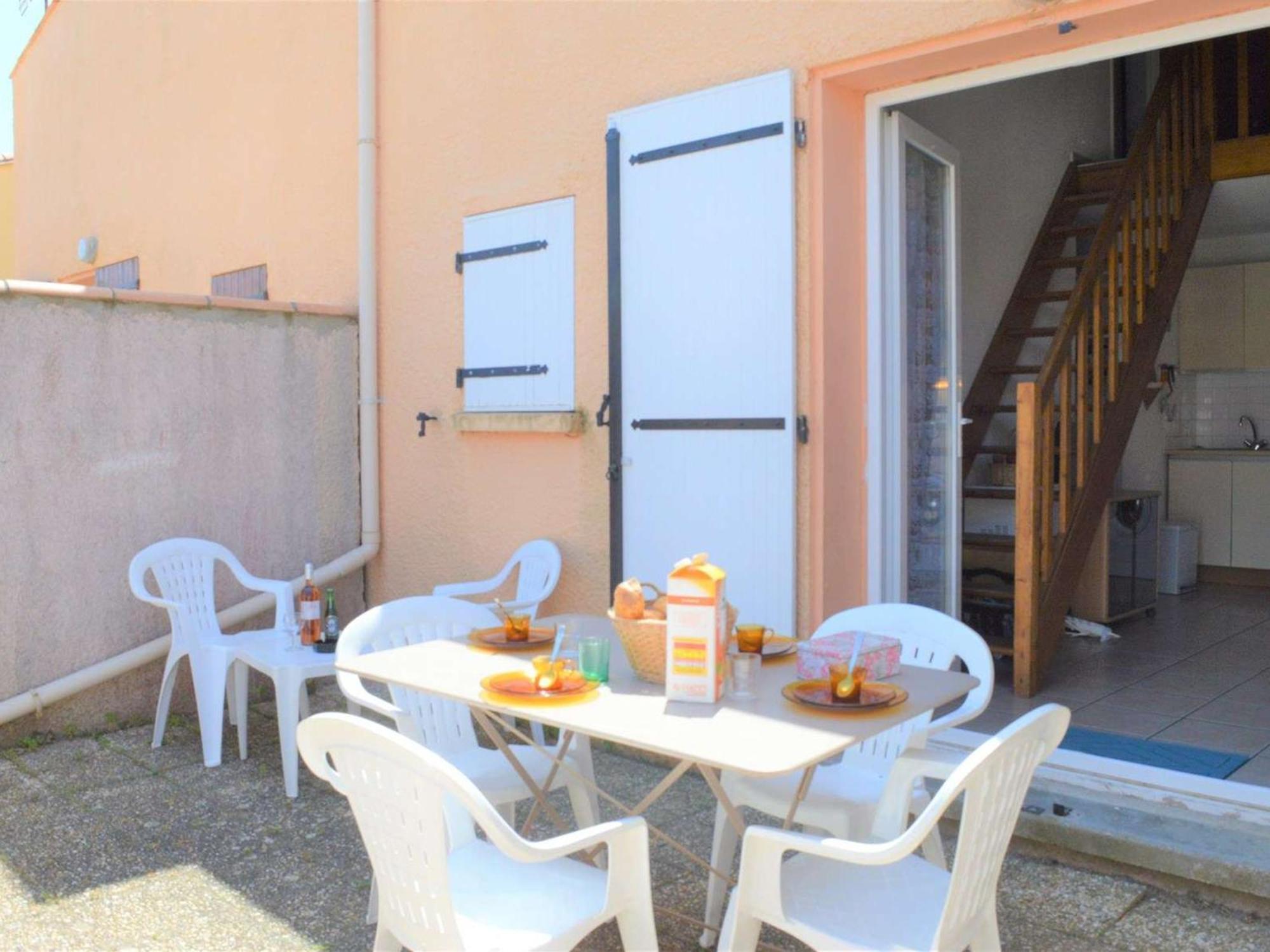 Pavillon Familial 6 Pers A 200M De La Plage Avec Terrasse, Barbecue Et Parking. - Fr-1-229D-227 Saint-Pierre-la-Mer  Εξωτερικό φωτογραφία
